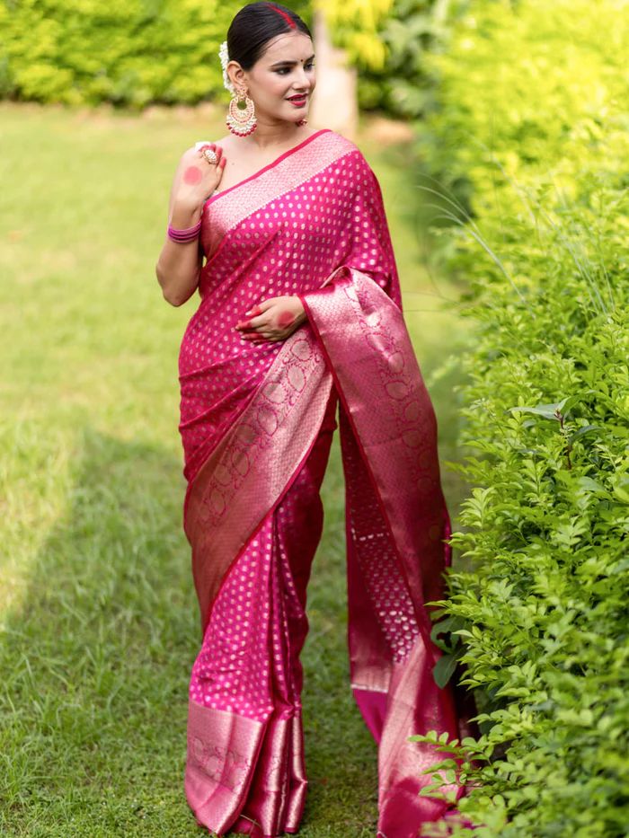 Pink Pure Soft Silk Saree with Stylish Blouse Piece